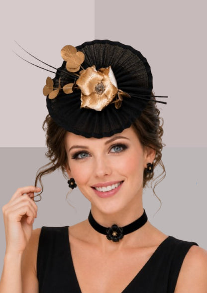 Chapeau bibi noir et doré pour mariage avec fleur métallique et feuilles d'eucalyptus | Cap-Chapeau