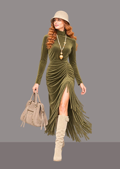 Bob femme chic beige grège chiné porté en pied, bob pour l’hiver souple et élégant associé à une tenue chic | Cap-Chapeau
