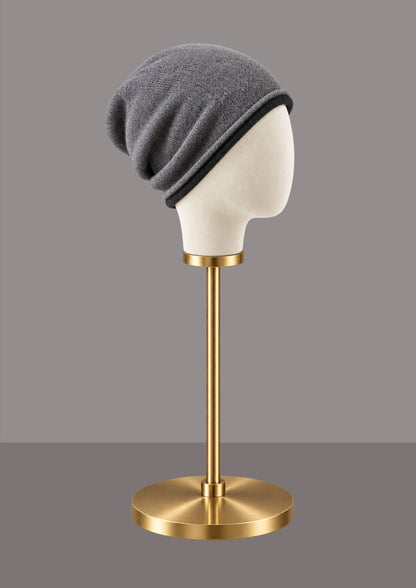 BONNET LAINE MERINOS GRIS ACIER, présenté seul pour apprécier sa forme souple et son bord noir | Cap-Chapeau