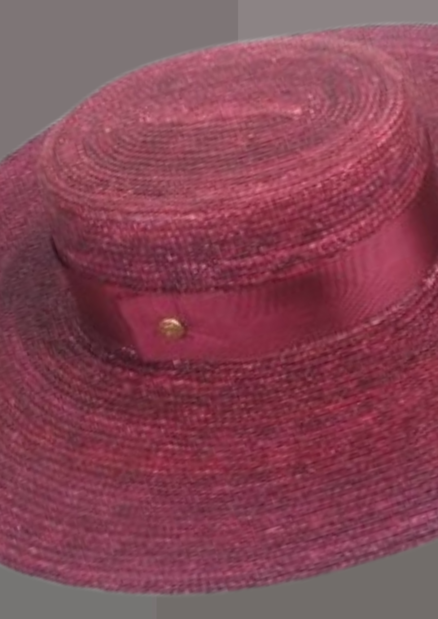 Gros plan sur le tressage et le gros-grain du chapeau andalou femme prune, chapeau femme chic | Cap-Chapeau