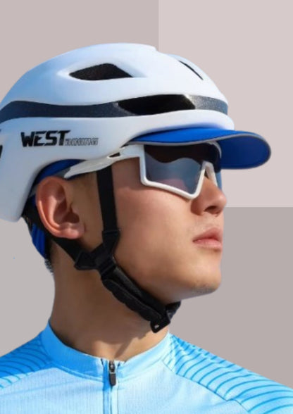 Casquette de cycliste sous casque  | Cap-Chapeau