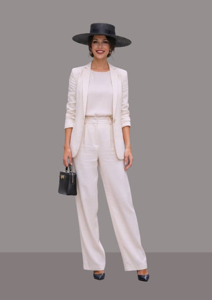 En pied avec pantalon de ville

Chapeau andalou femme vert céladon porté avec un pantalon de ville chic blanc  | Cap-Chapeau