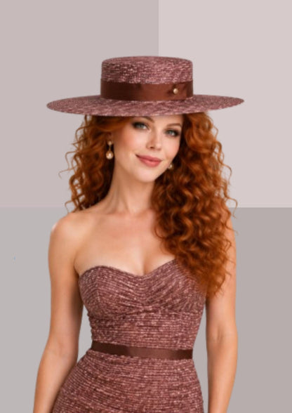 Chapeau andalou femme Chocolat & Piment d'Espelette avec une robe bustierde la même couleur chinée | Cap-Chapeau