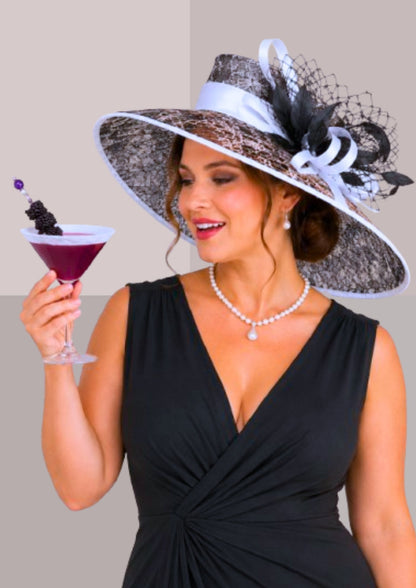 Chapeau de mariage mère de la mariée ou du marié en organza noir transparent et rubans blancs. | Cap-Chapeau