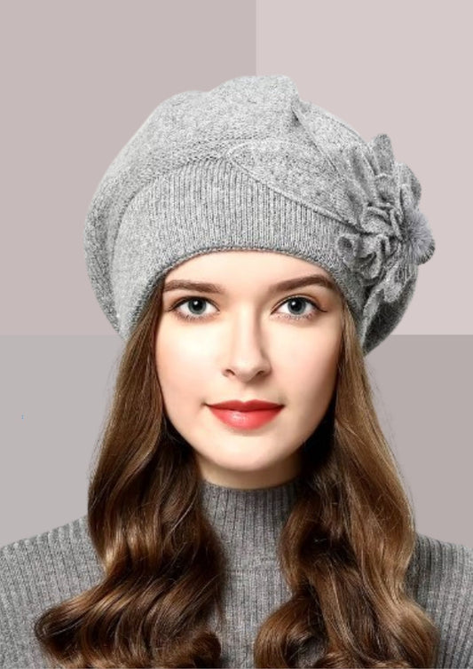 Bonnet femme tendance en angora gris | Cap-Chapeau